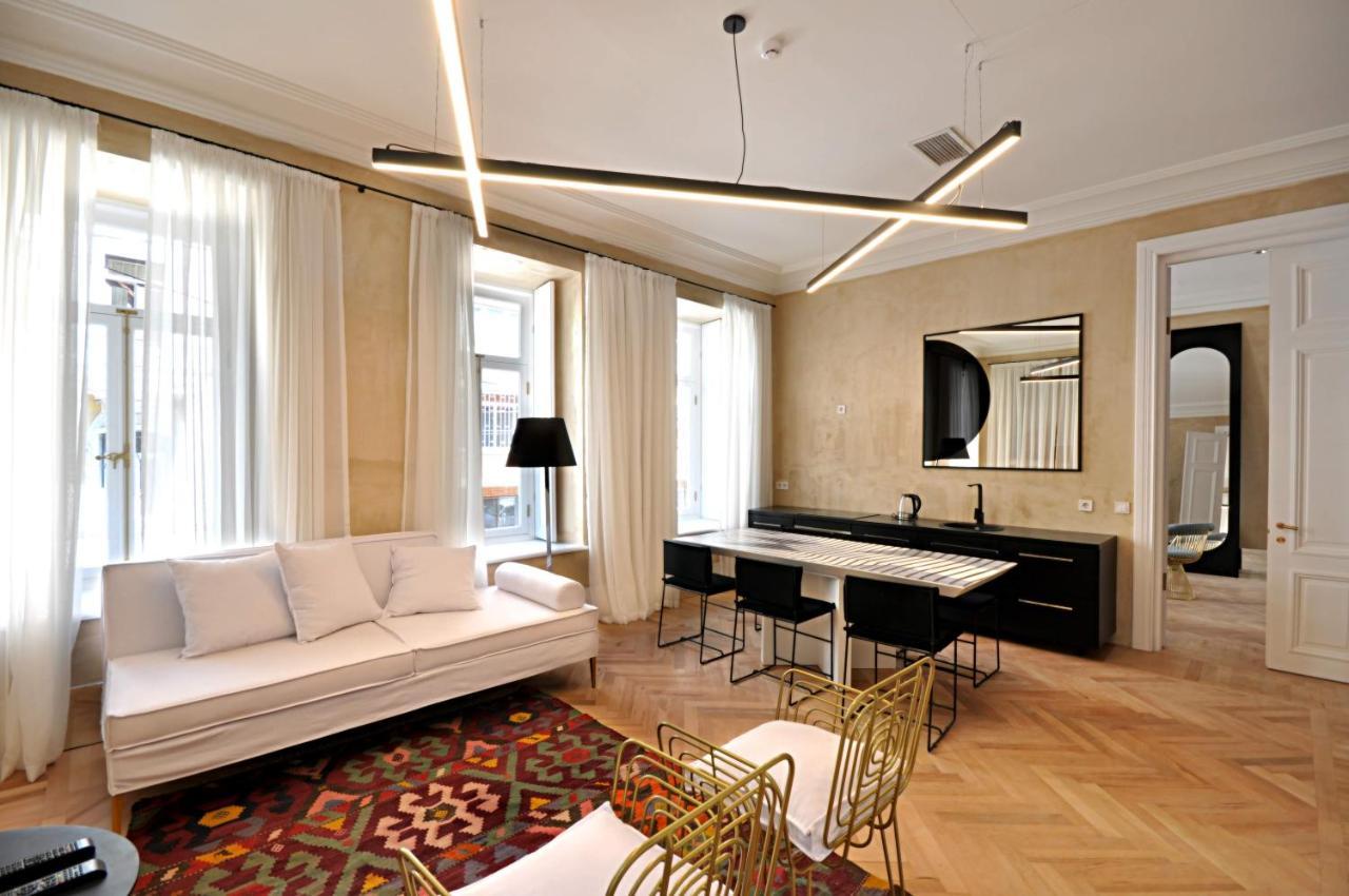 The 10 Hotel Tbilisi Eksteriør billede