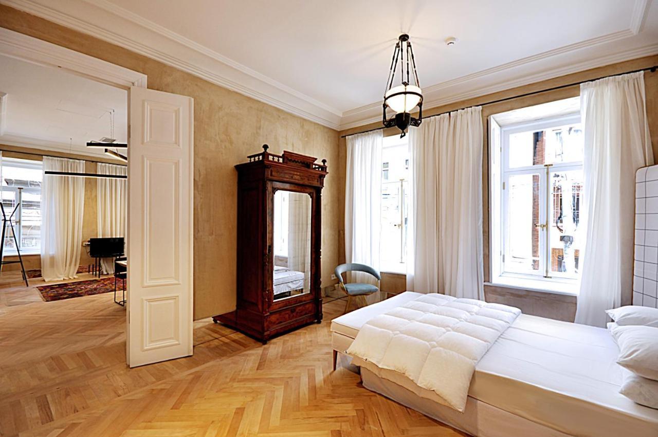 The 10 Hotel Tbilisi Eksteriør billede